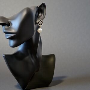 Elegant Pearl Drop Earrings